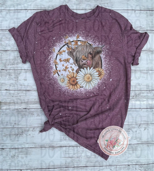 Bleached Tee Highland Cow Flower